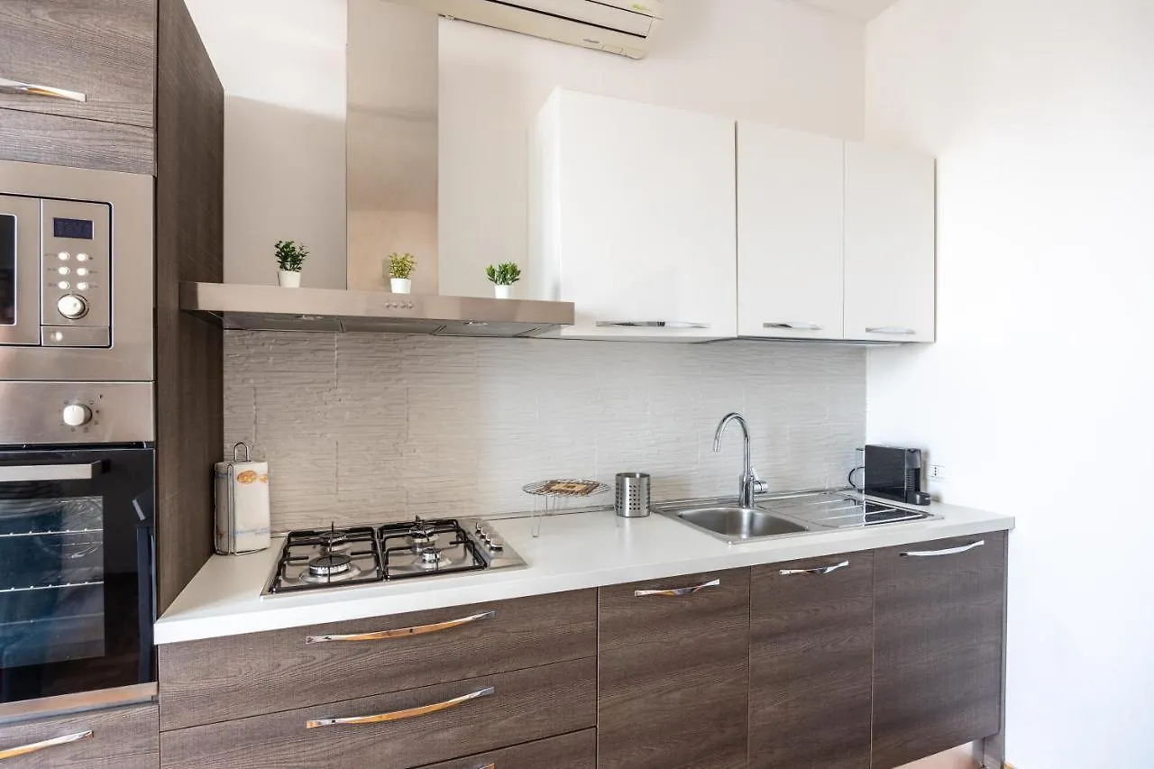 Terrazza Con VistaCasa Con Parcheggio Gratuito Apartment Milan 0*,  Italy